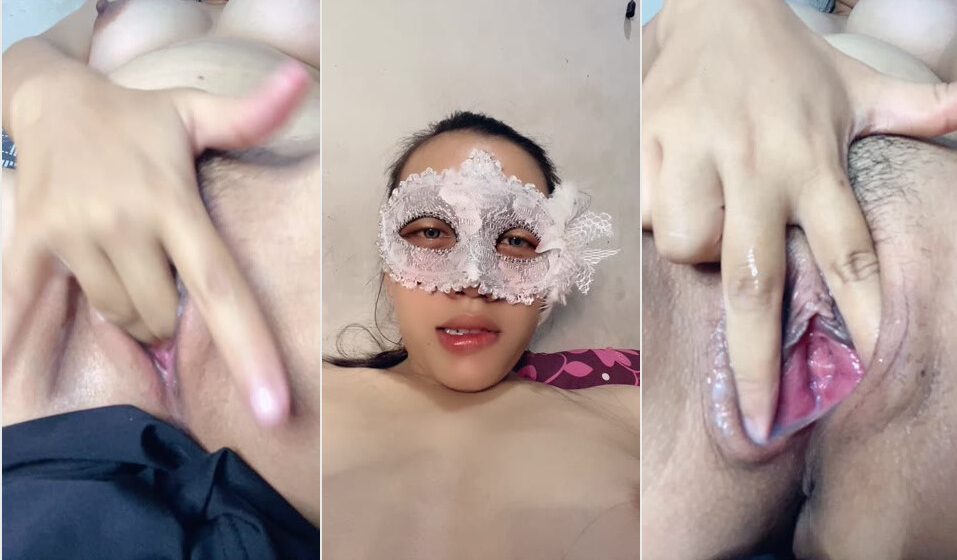 anyaaaaaaaaa Memeknya Udah Gatel