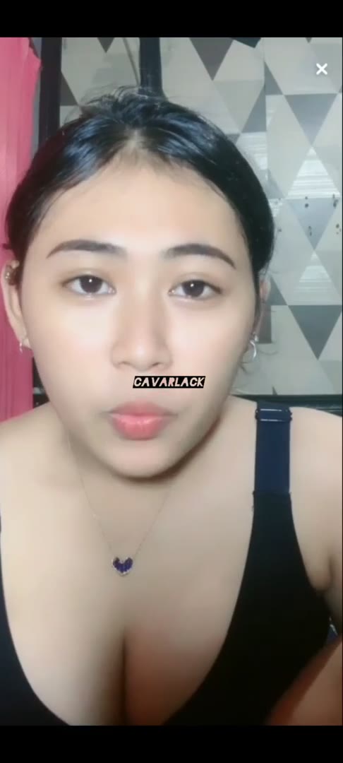 Syellan Lepas Tanktop Item Mari Omek Bentaran Dream